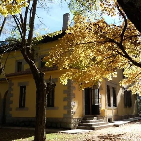 Quinta Arenlllas Palacete En Privada De 7 Hectareas De Pinar *